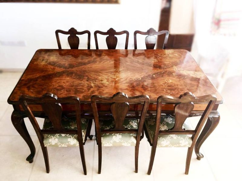 Classic Dining Table with 6 chairs