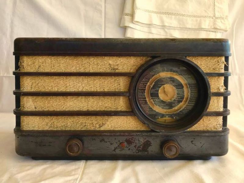 Old Radio